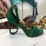 Patent Leather Sandals  صندلمن الجلد اللامع - Image 2