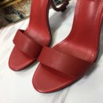 Patent Leather Sandals  صندلمن الجلد اللامع - Image 2