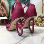 Patent Leather Sandals  صندلمن الجلد اللامع - Image 2