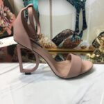 Patent Leather Sandals  صندلمن الجلد اللامع - Image 9