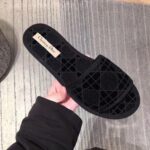 D Monogram Slipper ( حذاء دي مونوغرام سليبر ) - Image 8