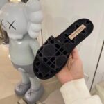 D Monogram Slipper ( حذاء دي مونوغرام سليبر ) - Image 9