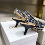 D Slingback Pump ((حذاء دي سلاينج باك) - Image 5