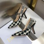D Slingback Pump ((حذاء دي سلاينج باك) - Image 2