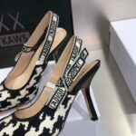 D Slingback Pump ((حذاء دي سلاينج باك) - Image 8