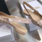 D Slingback Pump ((حذاء دي سلاينج باك) - Image 7