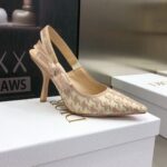 D Slingback Pump ((حذاء دي سلاينج باك) - Image 4