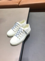 D Sneaker ( حذاء دي سنيكرز) - Image 2