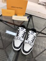 LV Trainer Sneaker  (حذاء “لوي ترينر سنيكرز) - Image 5