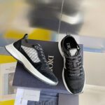 D Casual Sneakers ( دي حذاء كاجوال سنيكرز)
