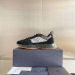 D Casual Sneakers ( دي حذاء كاجوال سنيكرز) - Image 2