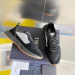 D Casual Sneakers ( دي حذاء كاجوال سنيكرز)