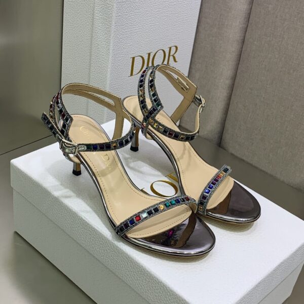 D Toe High-Heeled Shoes (دي-تو حذاء بكعب عالٍ)