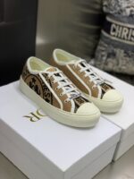 Christian D Sneaker ( حذاء دي كريستيان سنيكرز)