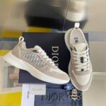 D Casual Sneakers ( دي حذاء كاجوال سنيكرز)