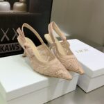 D Slingback Pump ((حذاء دي سلاينج باك)