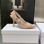 D Slingback Pump ((حذاء دي سلاينج باك) - Image 4