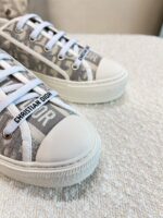 D Sneaker ( حذاء دي سنيكرز) - Image 8