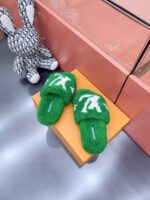 LV Wool Slides (حذاء “لوي صوف سلايد) - Image 6
