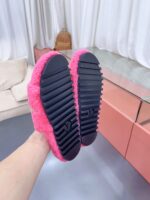 LV Wool Slides (حذاء “لوي صوف سلايد) - Image 7