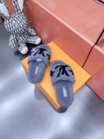 LV Wool Slides (حذاء “لوي صوف سلايد) - Image 2