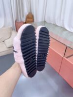 LV Wool Slides (حذاء “لوي صوف سلايد) - Image 8