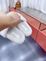 LV Wool Slides (حذاء “لوي صوف سلايد) - Image 7