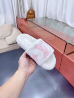 LV Wool Slides (حذاء “لوي صوف سلايد) - Image 9