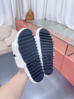 LV Wool Slides (حذاء “لوي صوف سلايد) - Image 3