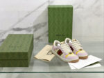 G G Sneaker (جی جی حذاء سنيكرز )