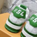 LV Trainer Sneaker (حذاء “لوي ترينر سنيكرز) - Image 4