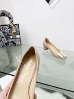 D Idyle Pump (حذاء دي آيدل بكعب) - Image 4