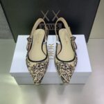 D Slingback Pump ((حذاء دي سلاينج باك) - Image 7