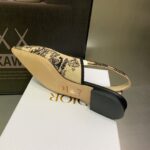 D Slingback Pump ((حذاء دي سلاينج باك) - Image 8