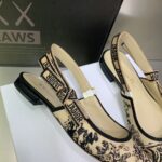 D Slingback Pump ((حذاء دي سلاينج باك) - Image 4