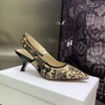 D Slingback Pump ((حذاء دي سلاينج باك) - Image 5