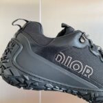 D Hiking Shoe ( حذاء دي مشي من ) - Image 2