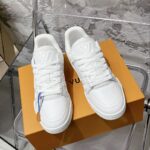LV Trainer Sneaker (حذاء “لوي ترينر سنيكرز) - Image 6