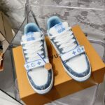 LV Trainer Sneaker (حذاء “لوي ترينر سنيكرز) - Image 5