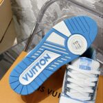LV Trainer Sneaker (حذاء “لوي ترينر سنيكرز) - Image 2