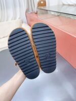 LV Flat Comfort Mule ( حذاء “لوي مسطح مريح ميوول ) - Image 8