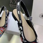 D Slingback Pump ((حذاء دي سلاينج باك) - Image 6