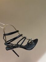Cassandra Embellished Sandals (كاساندرا المزخرف صندل) - Image 3