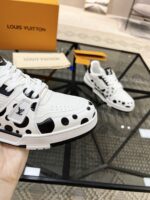 LV Trainer Sneaker  (حذاء “لوي ترينر سنيكرز) - Image 6