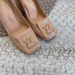 LV Shake Pump ( حذاء الوي شيك بامب) - Image 2