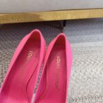 LV Shake Pump ( حذاء الوي شيك بامب) - Image 3