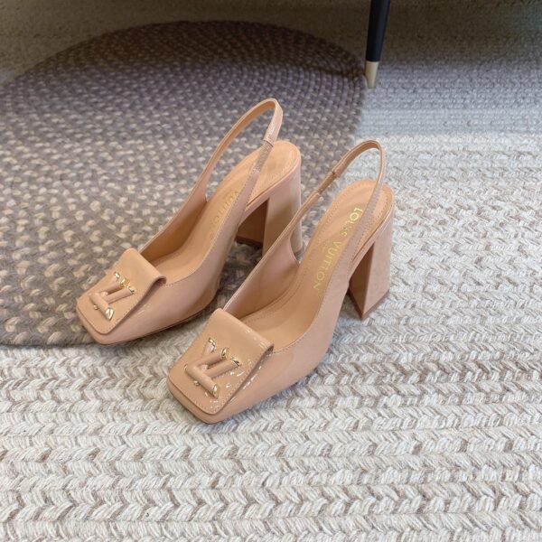 LV Shake Pump ( حذاء الوي شيك بامب)