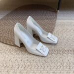 LV Shake Pump ( حذاء الوي شيك بامب)