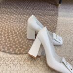 LV Shake Pump ( حذاء الوي شيك بامب) - Image 2