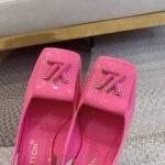 LV Shake Pump ( حذاء الوي شيك بامب) - Image 8